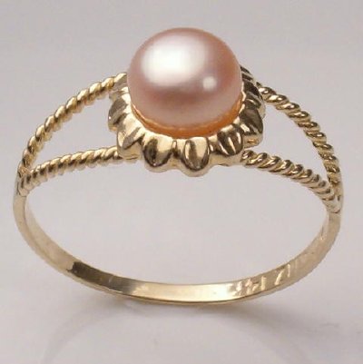 14k solid Yellow Gold Sunflower Pearl Ring