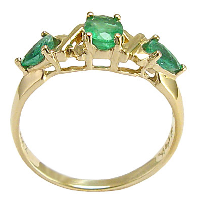 Emerald Three Stone mother's Ring 14k