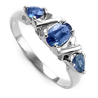Sapphire Three Stone Ring 14k Gold