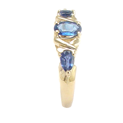 Sapphire Three Stone Ring 14k Gold