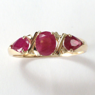 Mother's ring 14k Gold Three Stone Ruby