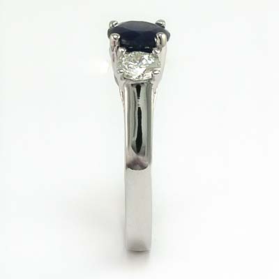950 Platinum Sapphire Diamond Ring