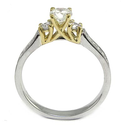 18K White Gold Diamond Ring
