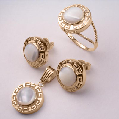 14k Gold Mother of Pearl Greek key design Set