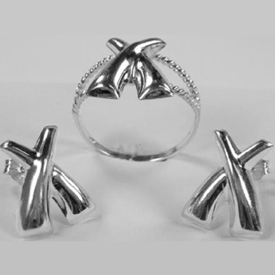 14k Gold charming X's design Earrings & Ring 10 gr