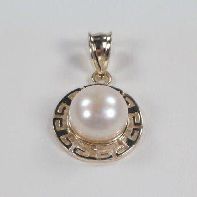 14k Gold 8.5mm Pearl Set ring earing pendant