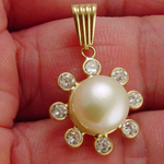 14k Pearl CZ Pendant