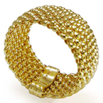 Woman's 14k Gold Flexible Mesh Ring