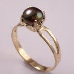 14k solid Gold Black Pearl Ring